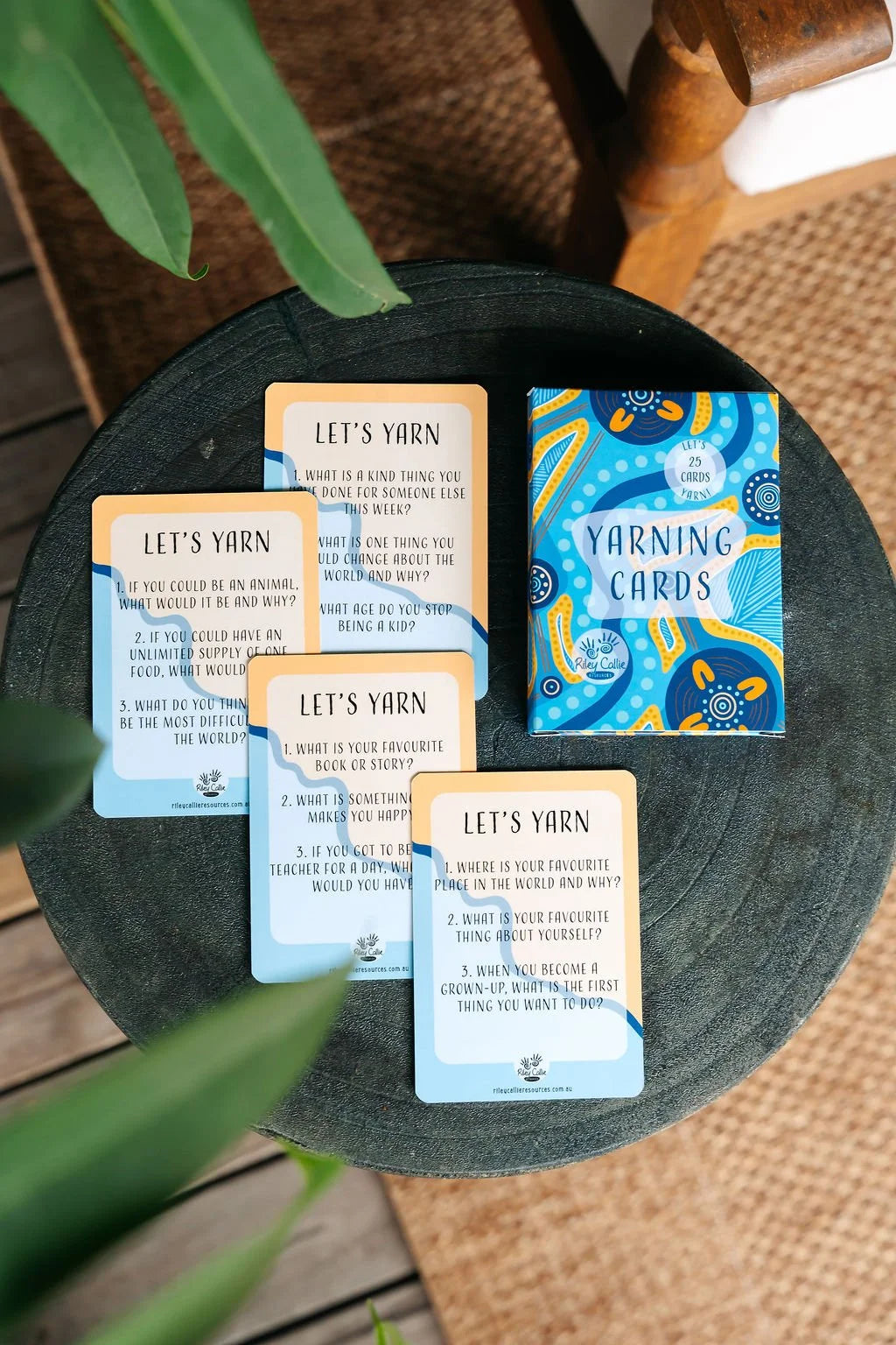 Yarning Cards