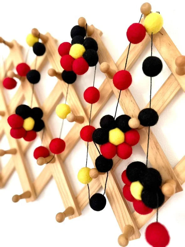 Felt Garland - Aboriginal Flag Colours - Daisy product image 2